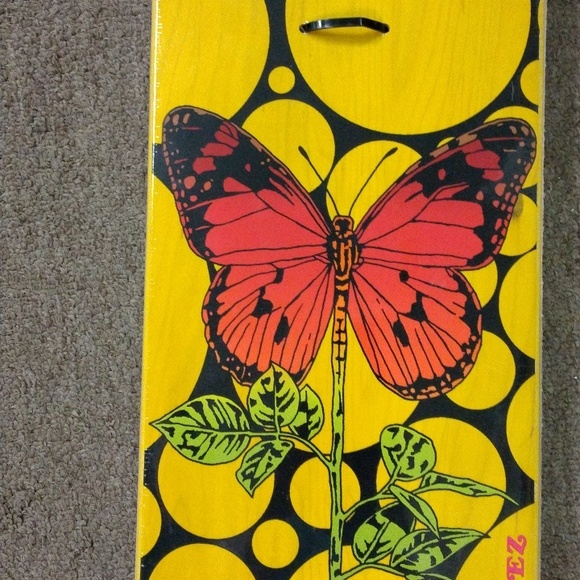 Primitive Butterfly Paul Rodriguez Skateboard - Picture 2 of 5